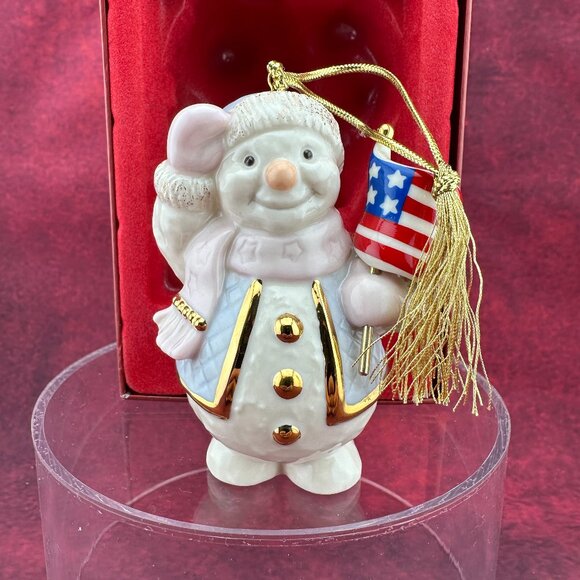 LENOX PATRIOTIC SNOWMAN 4" PORCELAIN CHRISTMAS TREE ORNAMENT, HAND PAINTED - Picture 1 of 8